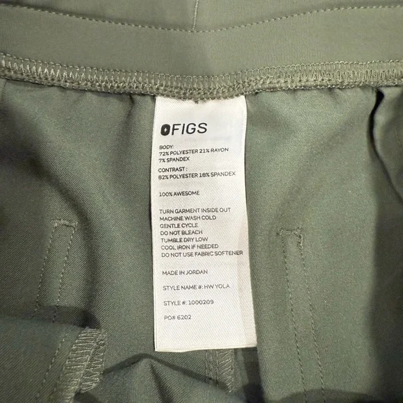 Figs woman’s HW Yola Moss scrub pants with Beige Drawstring - Picture 2 of 6